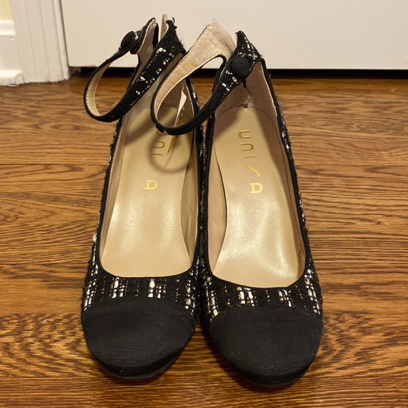 Black white and gold heels NWT NW - Picture 3 of 4
